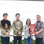 ISH Raih Penghargaan Best Supplier dari Sharp Electronics Indonesia